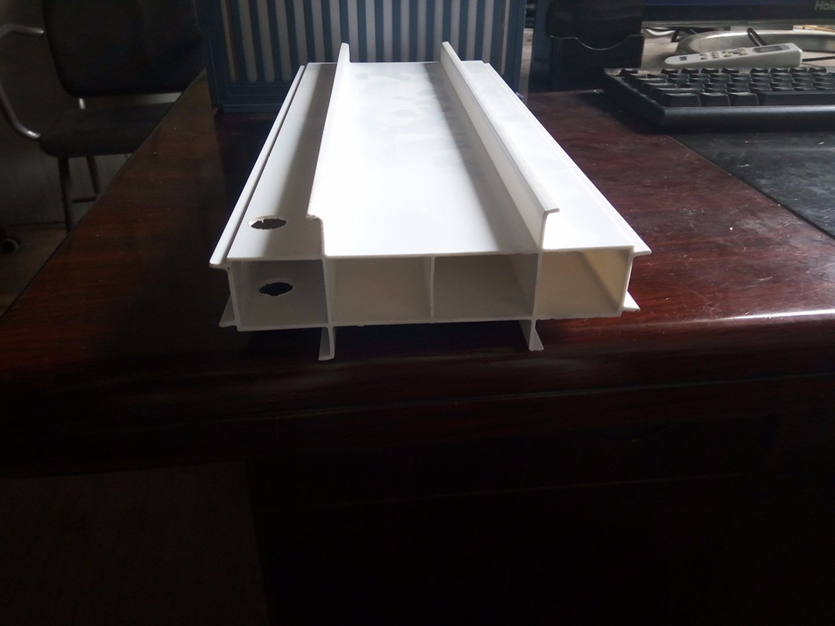 辽宁立面拉缝板 (1)150MM宽拉缝板